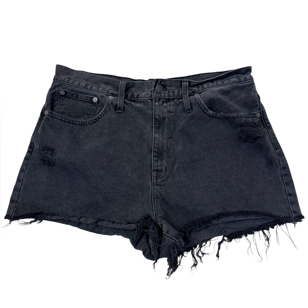 Madewell The Momjean Short. Washed black color. Size 32